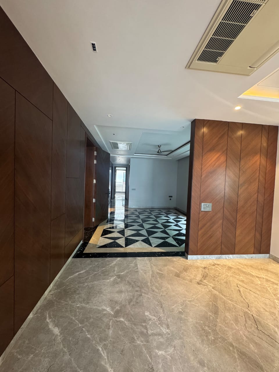  Farm House for sale in Delhi / NCR