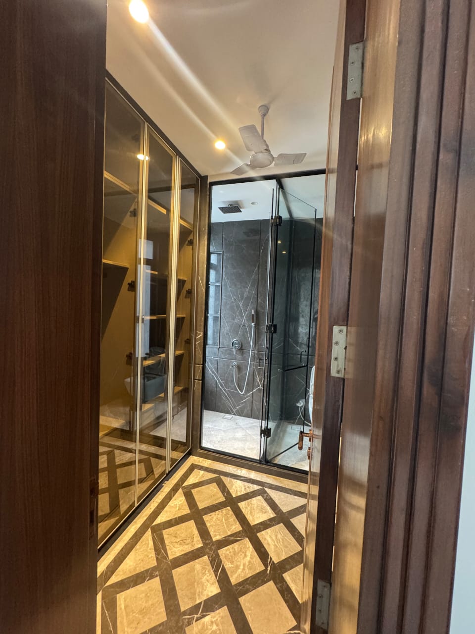 farm house for sale near delhi